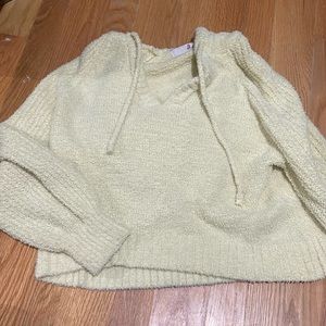 Juniors Pale Yellow Fuzzy Cropped Hoodie Pullover Small Gently Used